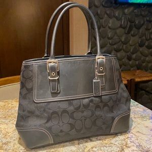 Coach shoulder bag